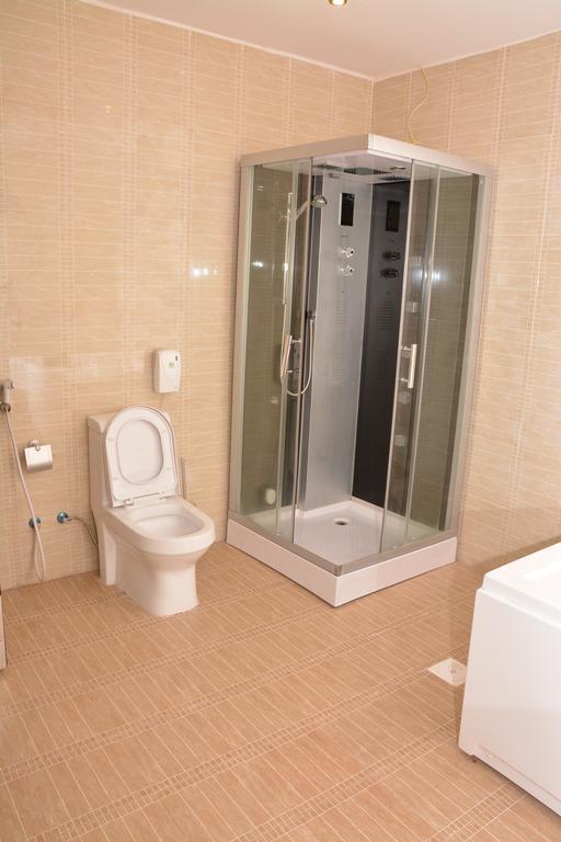 Janadriyah Suites 13 Nadinah Exterior photo